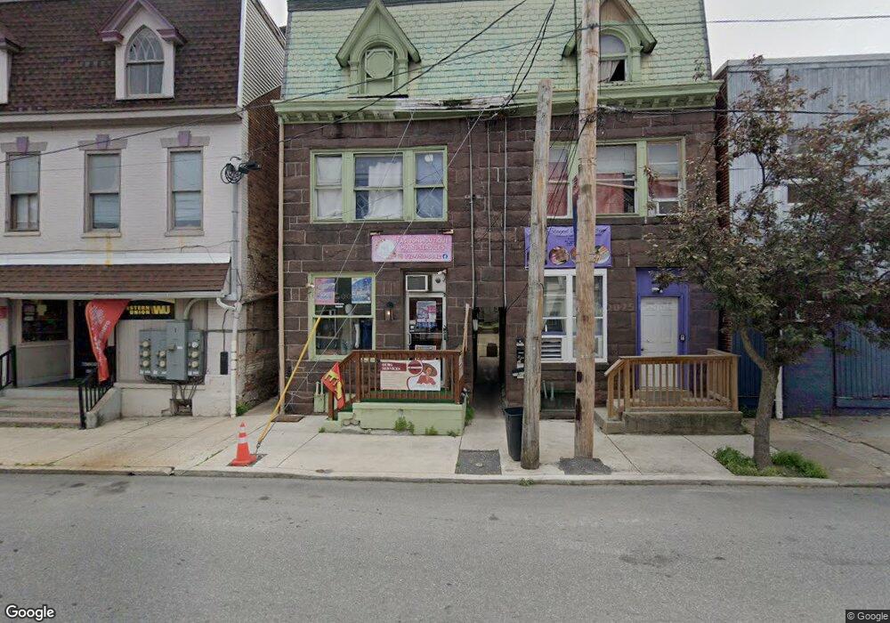 210 S Main St unit 1, Chambersburg, PA 17201 - photo 1