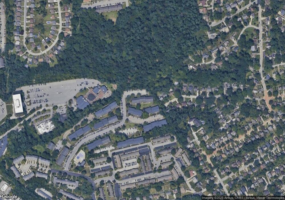 930 Adam Dr unit 63, Pittsburgh, PA 15216 - photo 1