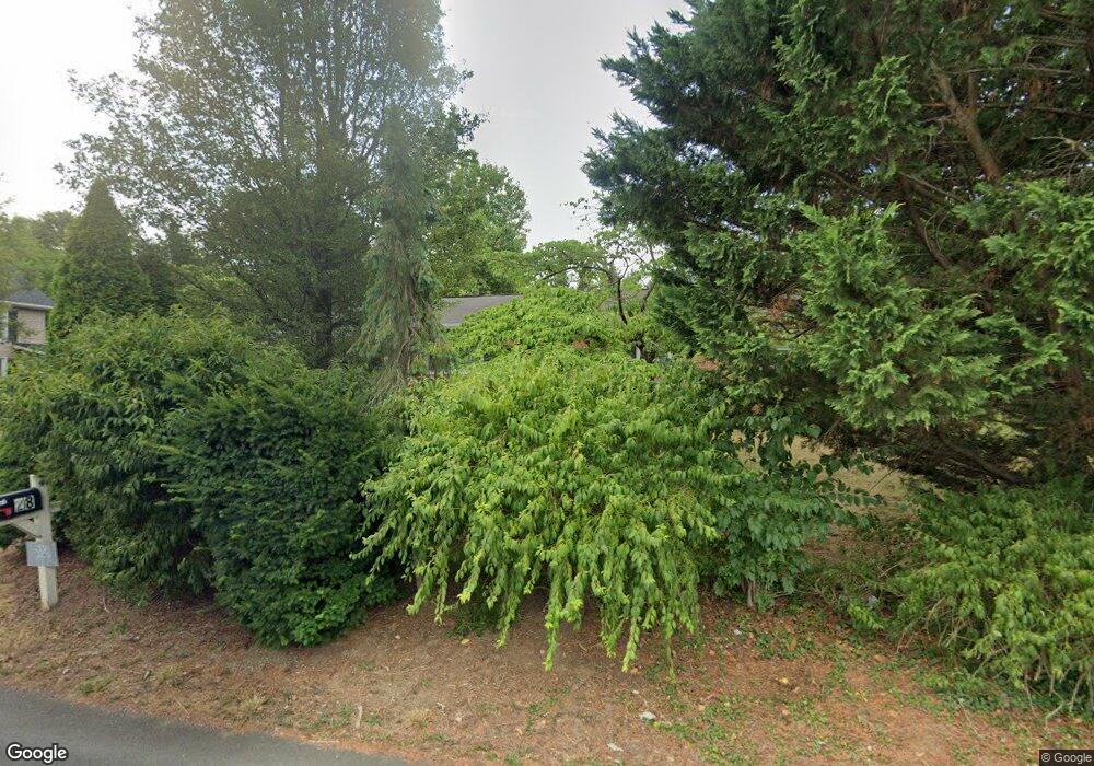 28 W 17th St, Front Royal, VA 22630 - photo 1