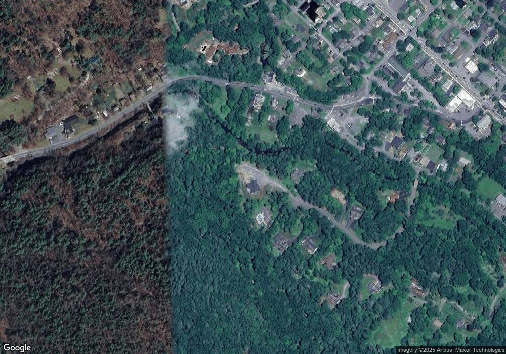 123 Millcreek Ct, Milford, PA 18337 - photo 1