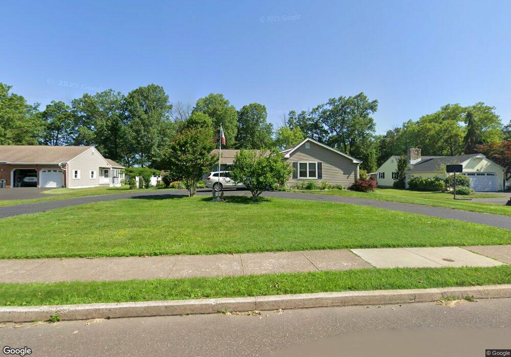 409 Cedar Crest Dr, Quakertown, PA 18951 - photo 1