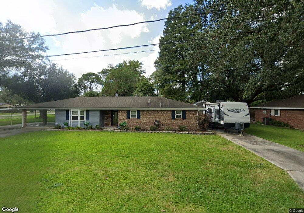 202 Dorothy St, Thibodaux, LA 70301 - photo 1