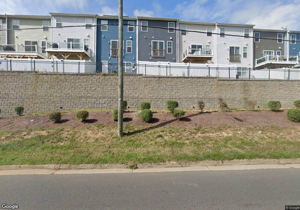 18250 Summit Pointe Dr, Triangle, VA 22172 - photo 1