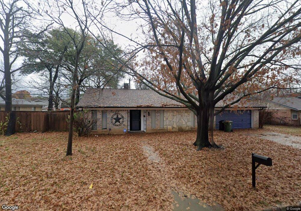 929 Bedford Ct W, Hurst, TX 76053 - photo 1