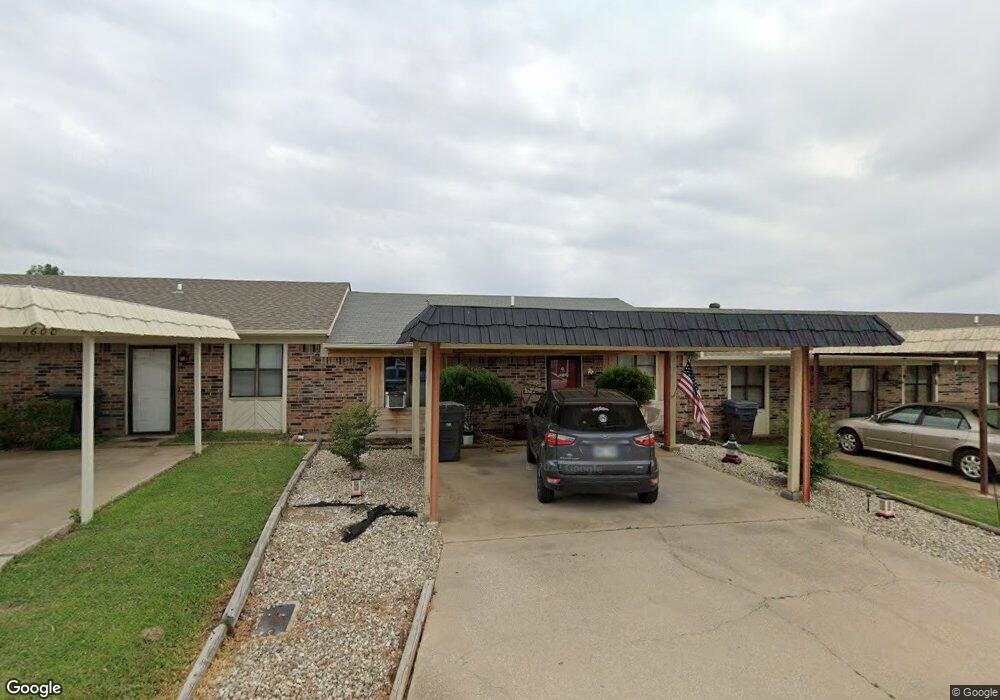 1602 Rustic Dr, Ardmore, OK 73401 - photo 1