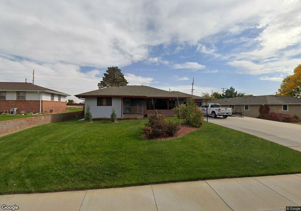 3407 Arella Ln, Scottsbluff, NE 69361 - photo 1