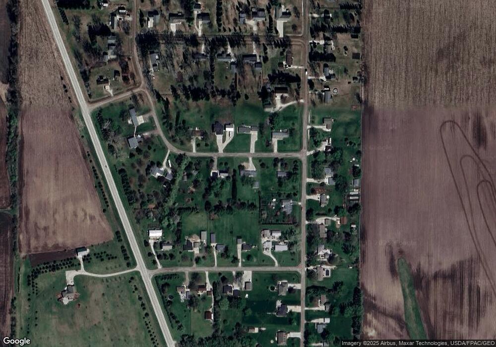 3914 Pikeview Dr, Center Point, IA 52213 - photo 1