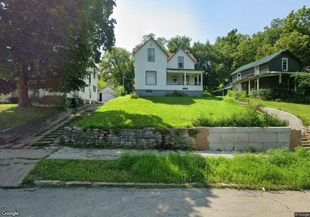 418 Main St, Columbus Junction, IA 52738 - photo 1