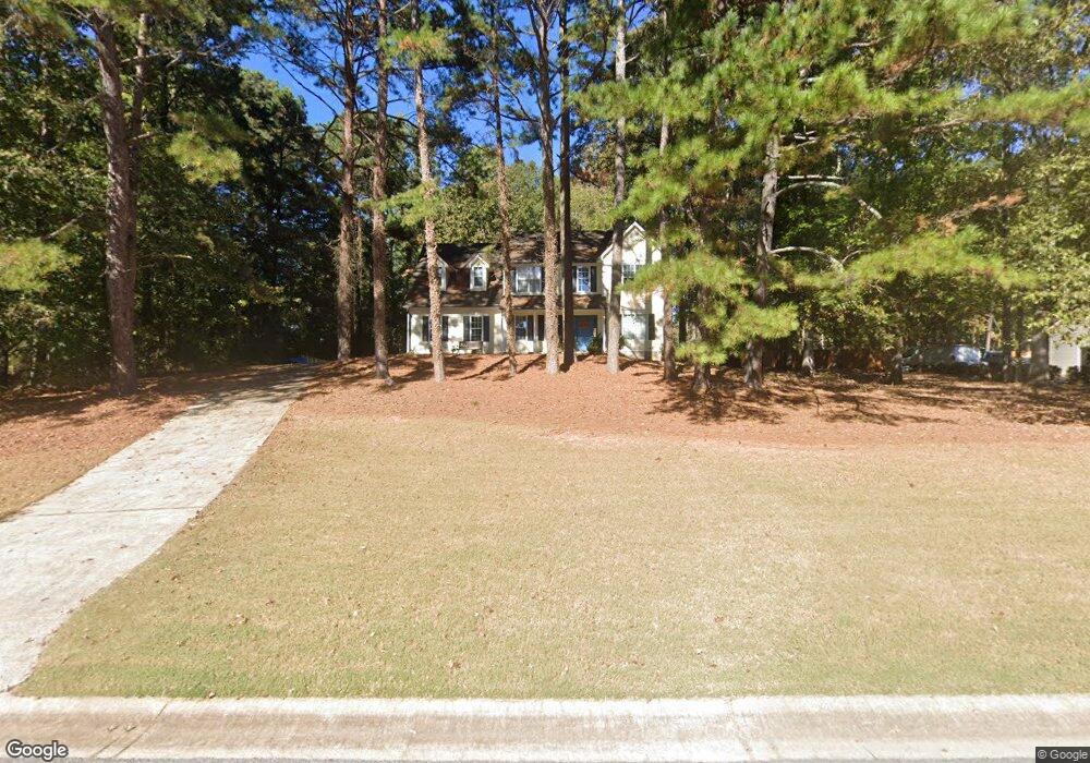 146 N Strathmore Dr, Sharpsburg, GA 30277 - photo 1
