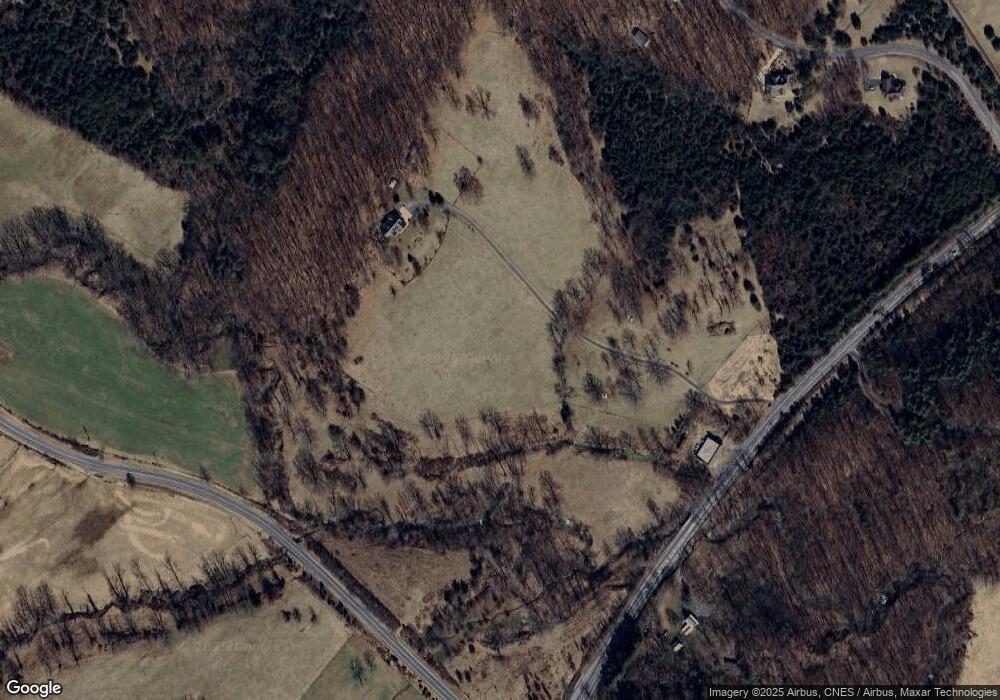 1077 Lee Jackson Hwy, Staunton, VA 24401 - photo 1