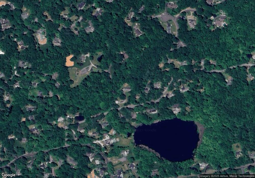 81 Wood Pond Rd, Glastonbury, CT 06033 - photo 1