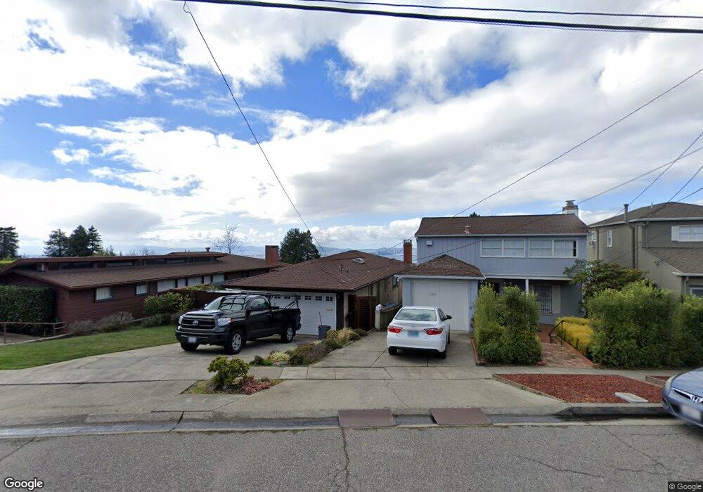 762 Grizzly Peak Blvd, Berkeley, CA 94708 - photo 1