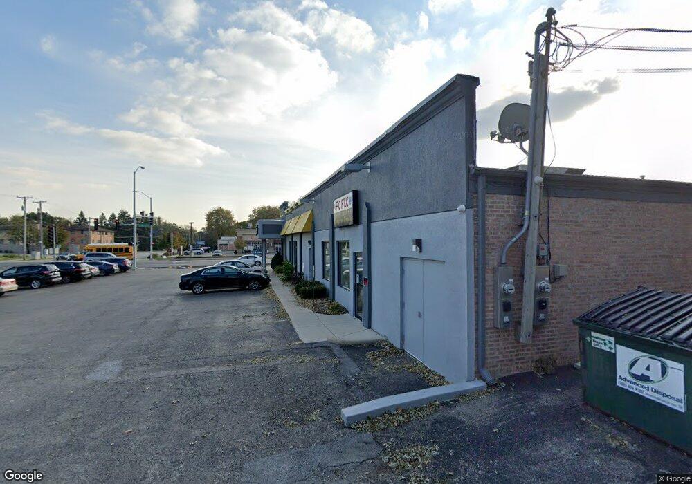 925 E Roosevelt Rd unit 925, Wheaton, IL 60187 - photo 1