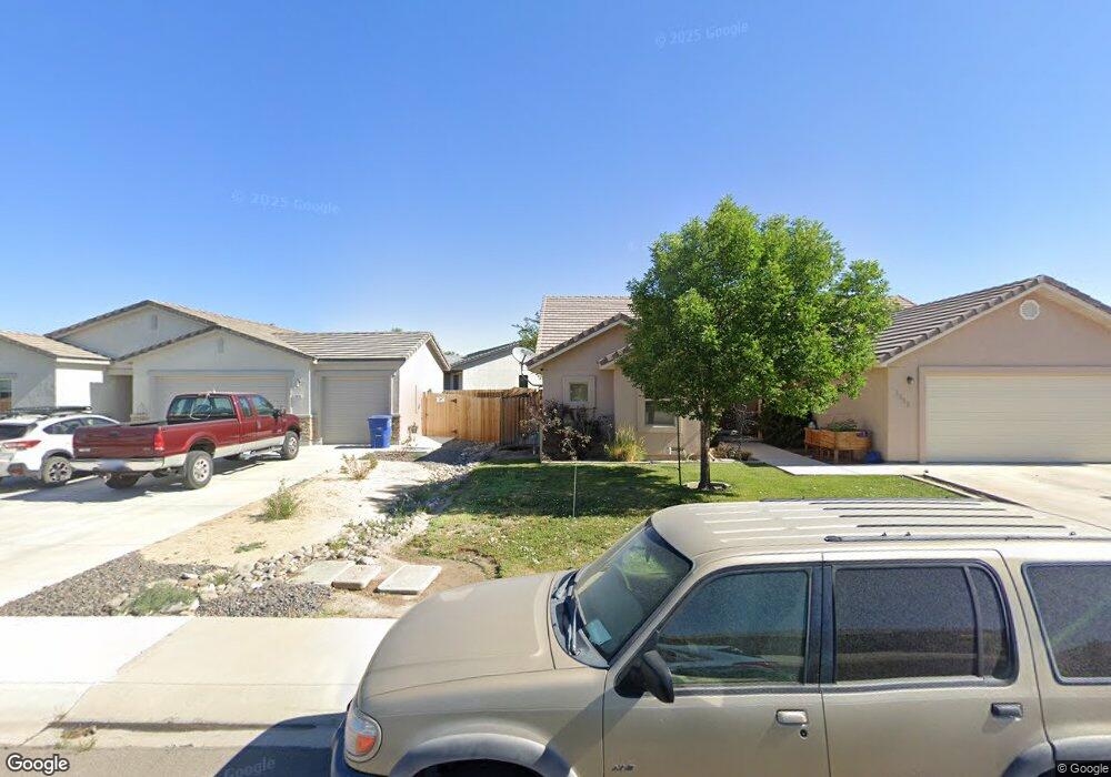 1076 Conifer Dr, Fallon, NV 89406 - photo 1