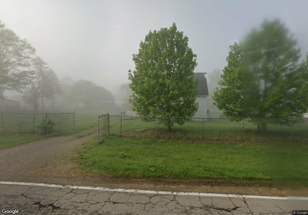 2055 W Reid Rd, Flint, MI 48507 - photo 1