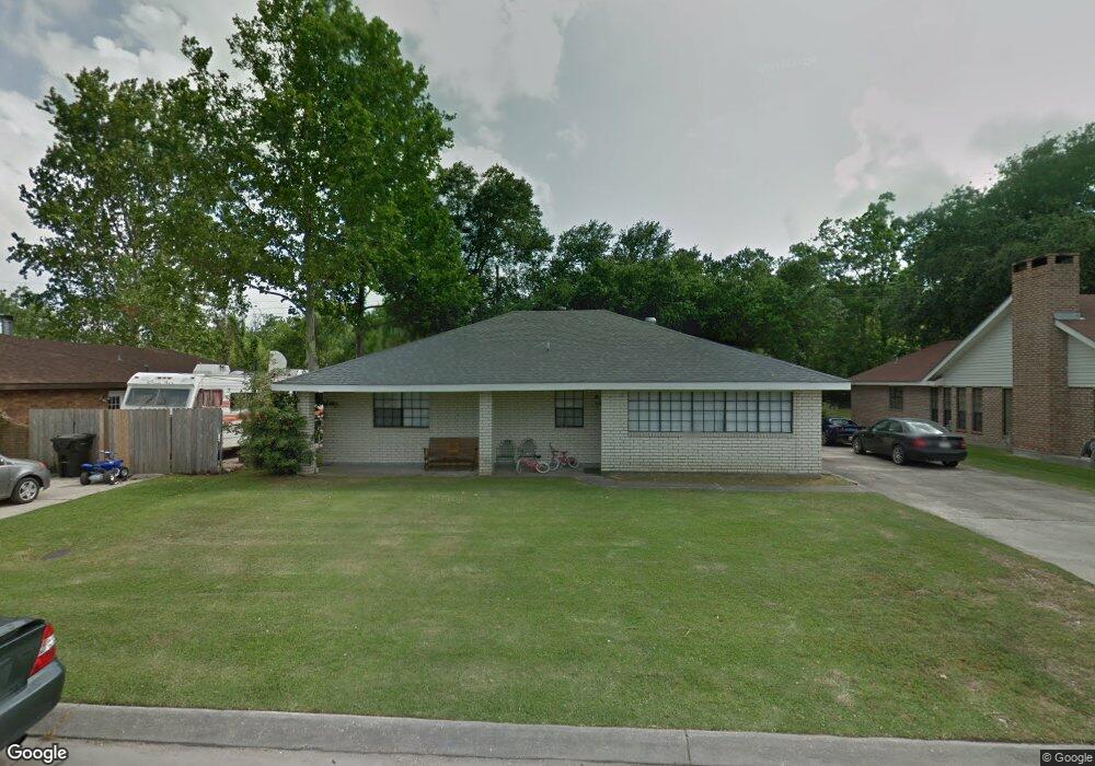 105 Langridge Dr, Belle Chasse, LA 70037 - photo 1