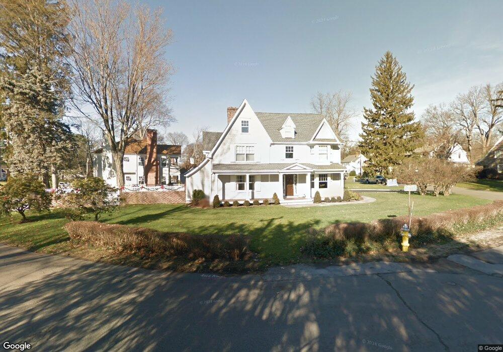 11 Terrace Ave, Riverside, CT 06878 - photo 1