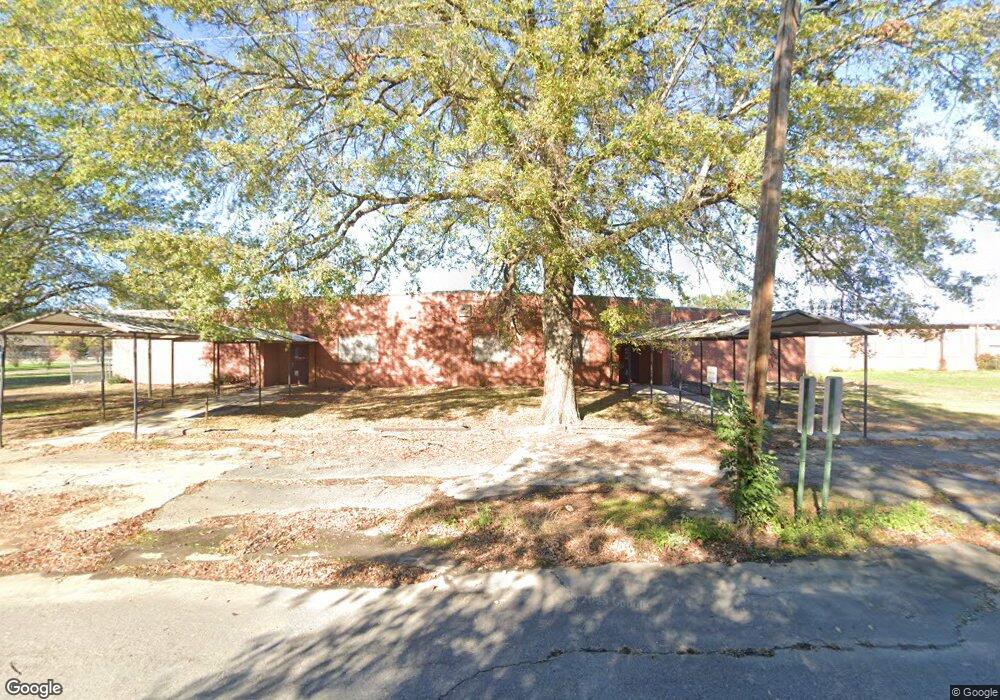 107 E Superior St, Stuttgart, AR 72160 - photo 1