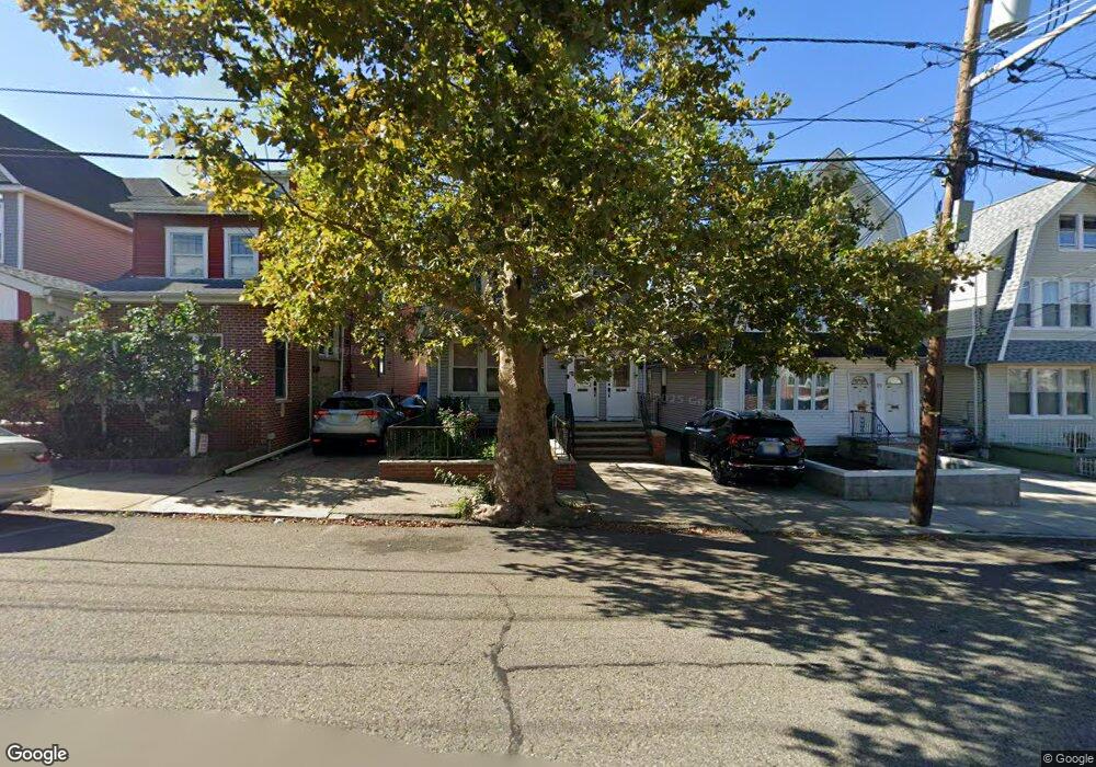 27 Broadman Pkwy, Jersey City, NJ 07305 - photo 1