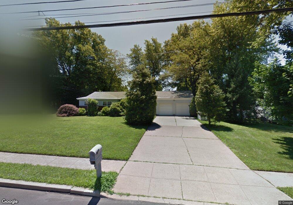 137 Upper Ferry Rd, Ewing, NJ 08628 - photo 1