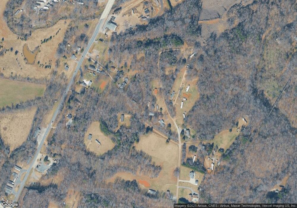 373 Skyuka Rd, Statesville, NC 28677 - photo 1