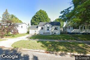 506 Dakota Ave, Gladstone, MI 49837