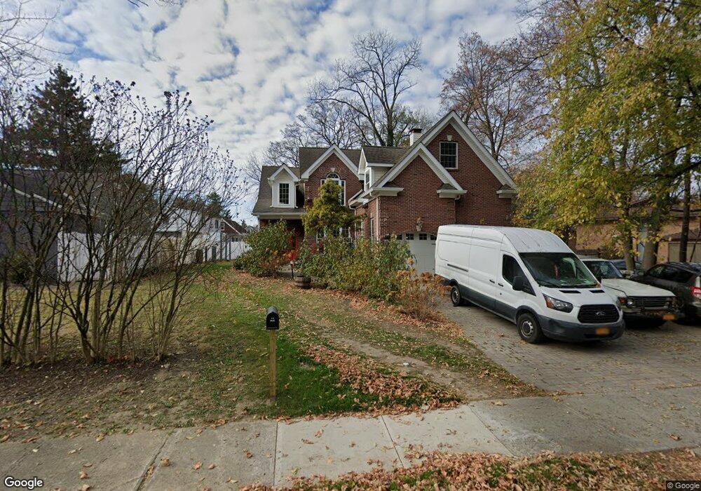 42 Beechwood Ave unit B, Poughkeepsie, NY 12603 - photo 1