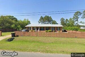 697 Cedar Dr, Ashburn, GA 31714