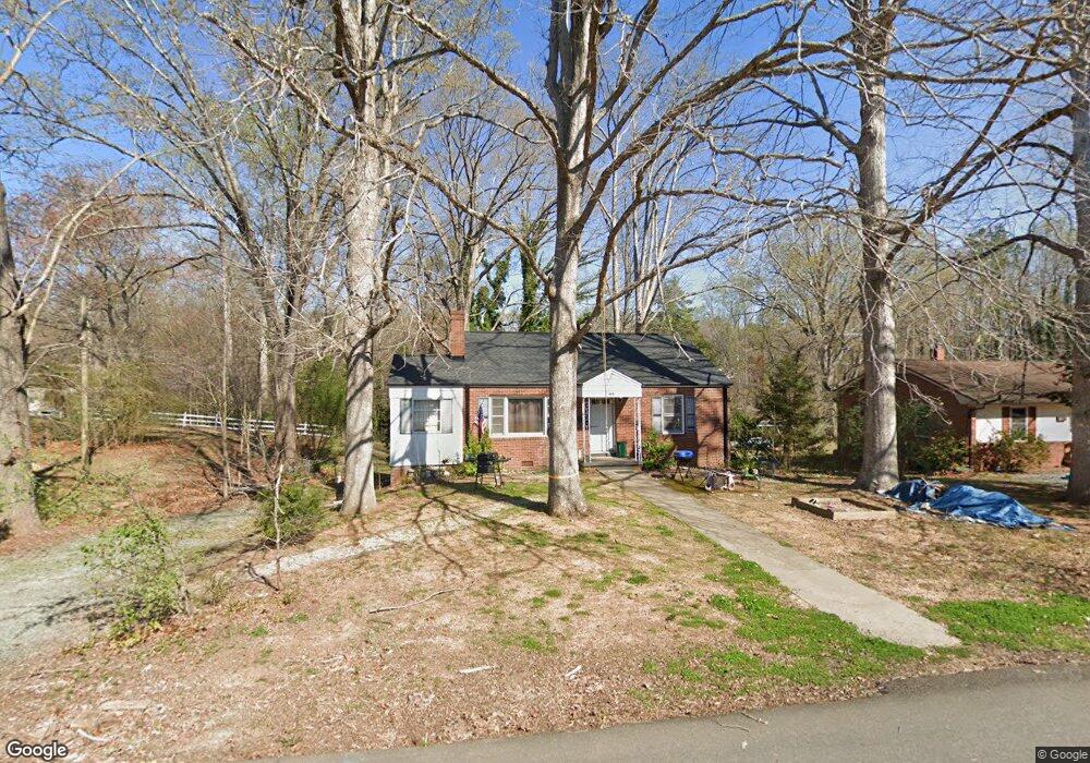 408 W 8th St, Siler City, NC 27344 - photo 1