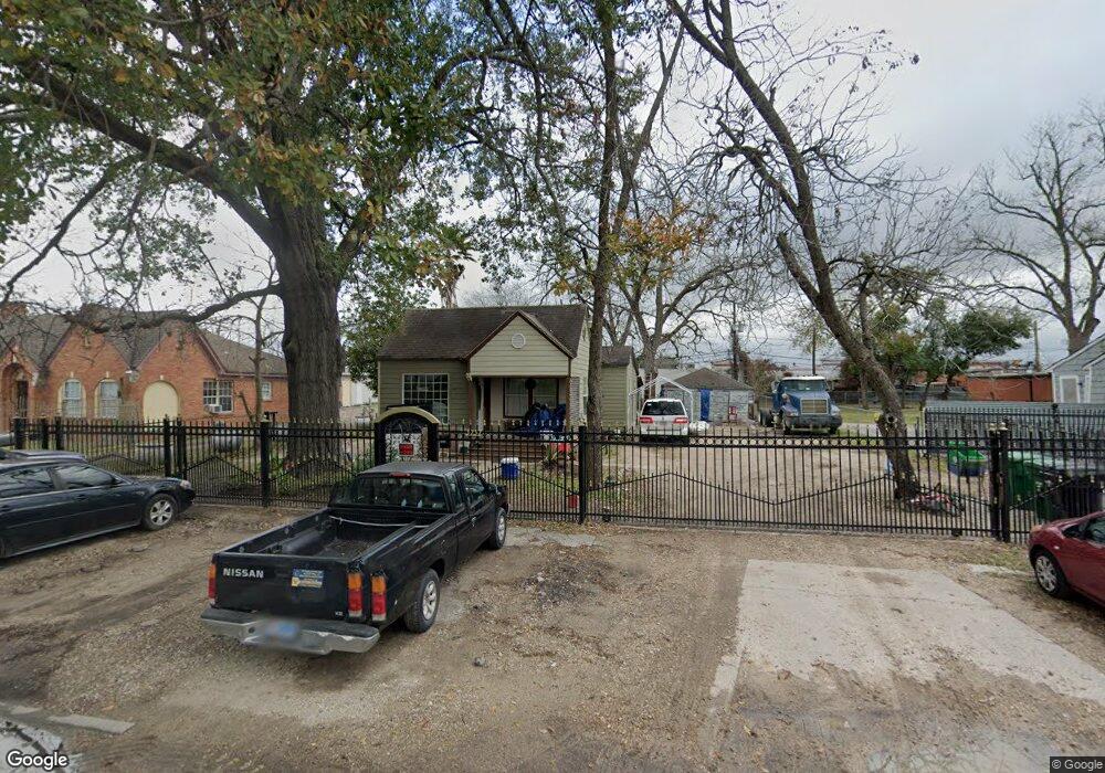3737 Erie St, Houston, TX 77017 - photo 1