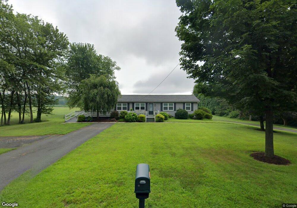 77 River Dr, Hadley, MA 01035 - photo 1