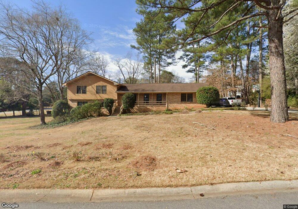 4372 Beachview Dr SE, Smyrna, GA 30082 - photo 1