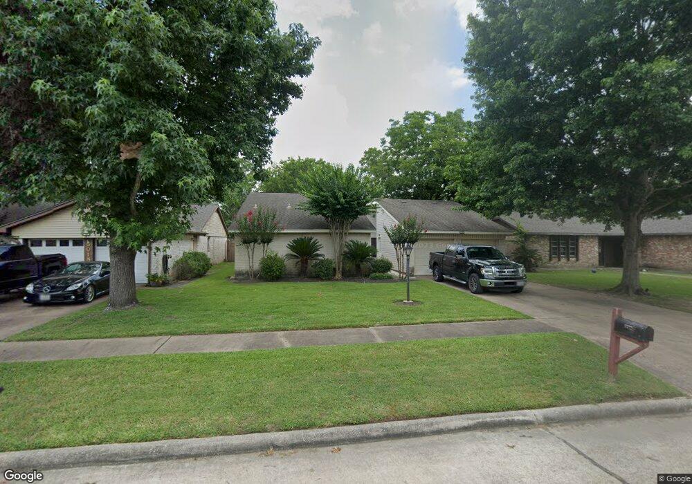 5014 Abercreek St, Friendswood, TX 77546 - photo 1