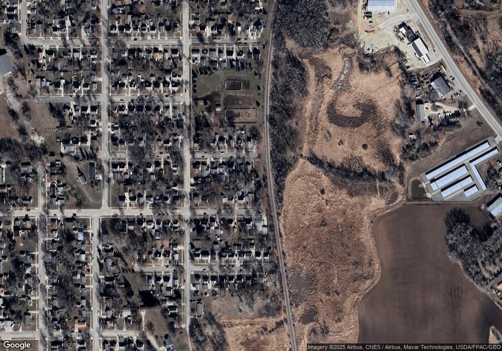 912 12th Ave SE, Austin, MN 55912 - photo 1