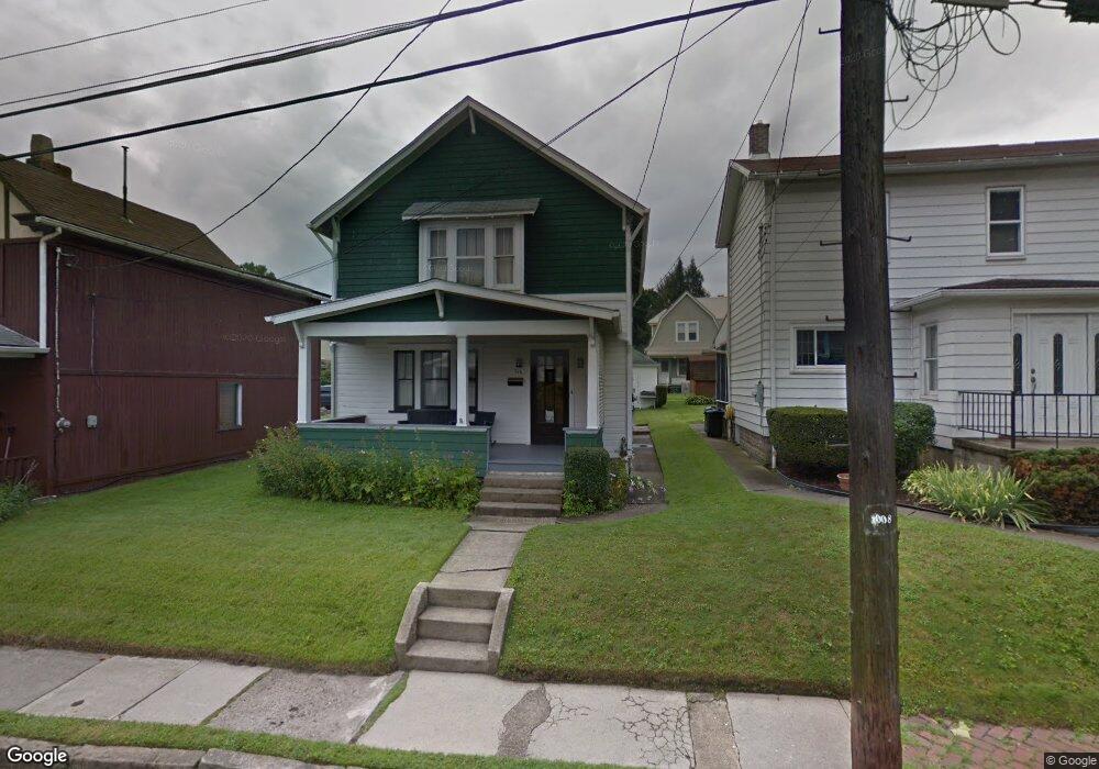 716 Bridge St, New Kensington, PA 15068 - photo 1