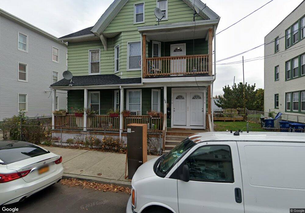 274 Brooks St unit 2, Bridgeport, CT 06608 - photo 1