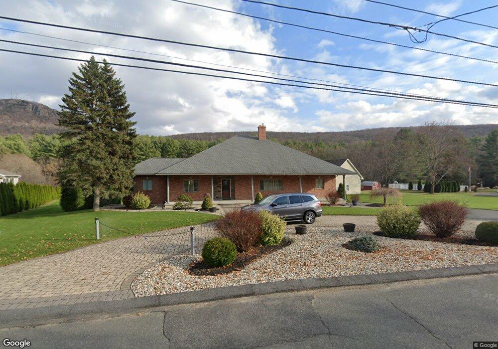 183 Hendrick St, Easthampton, MA 01027 - photo 1