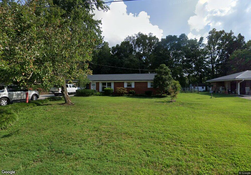 439 Plainview Dr NW, Dalton, GA 30721 - photo 1