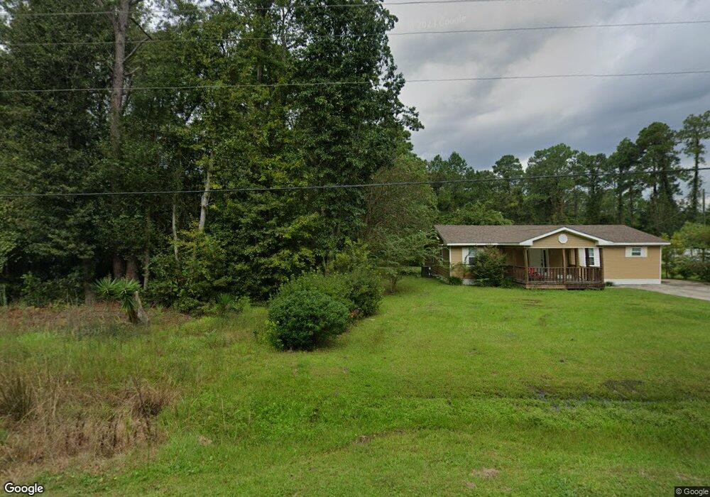 1305 N 4th St, Jesup, GA 31545 - photo 1