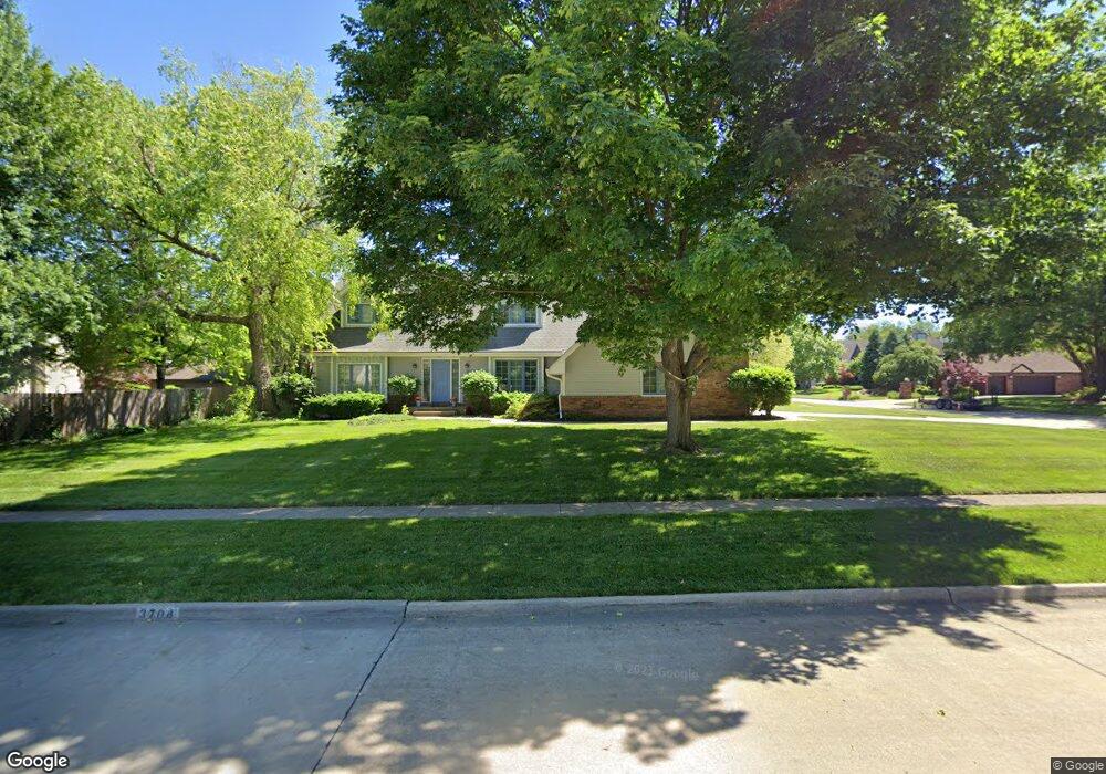 3704 Brookview Dr, West Des Moines, IA 50265 - photo 1