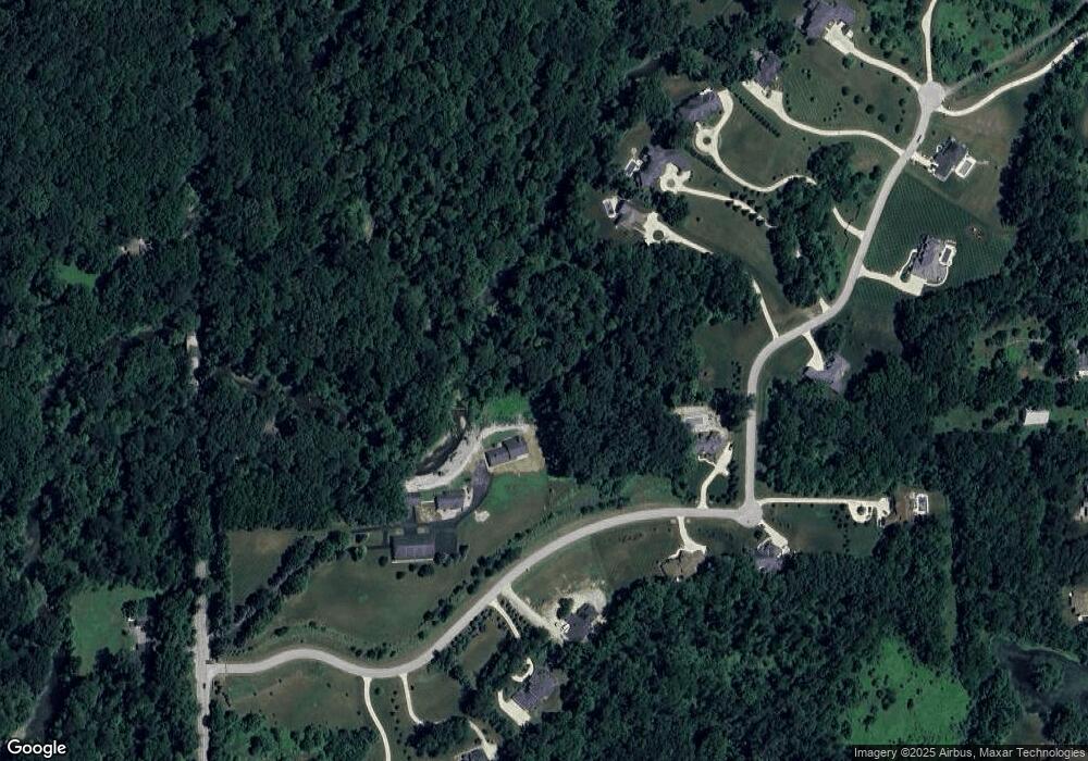 1033 Canyon Cliffs Rd, Huntertown, IN 46748 - photo 1