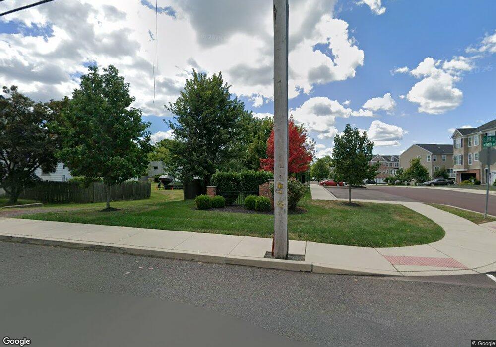 102 S 3rd St, Telford, PA 18969 - photo 1