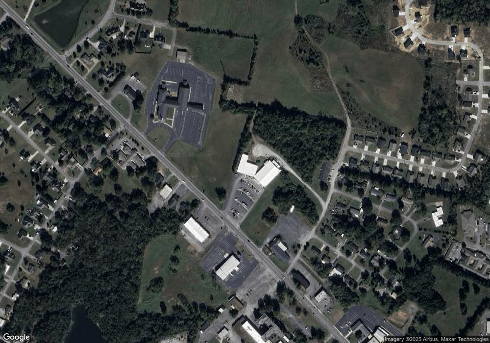 880 Union St, Shelbyville, TN 37160 - photo 1