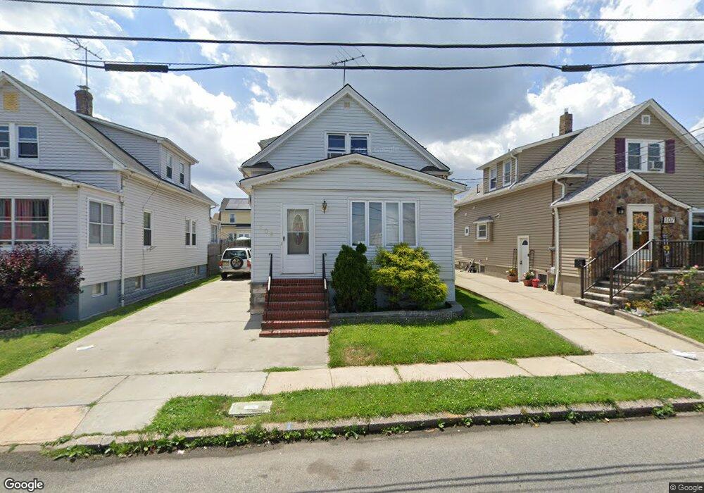 105 Grant Ave, Carteret, NJ 07008 - photo 1