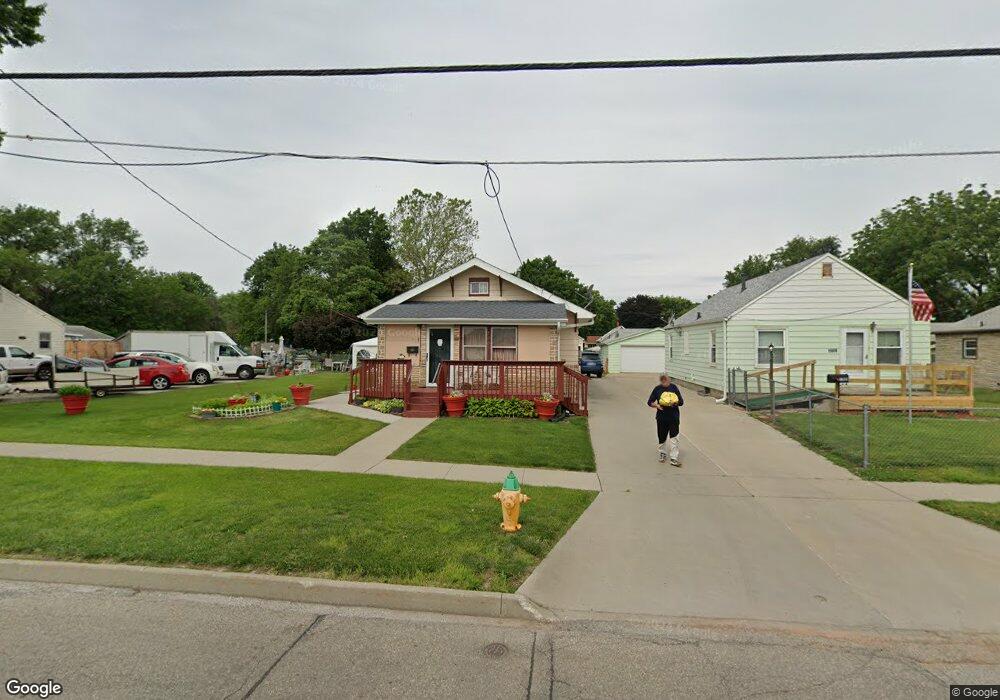 1900 E 24th St, Des Moines, IA 50317 - photo 1