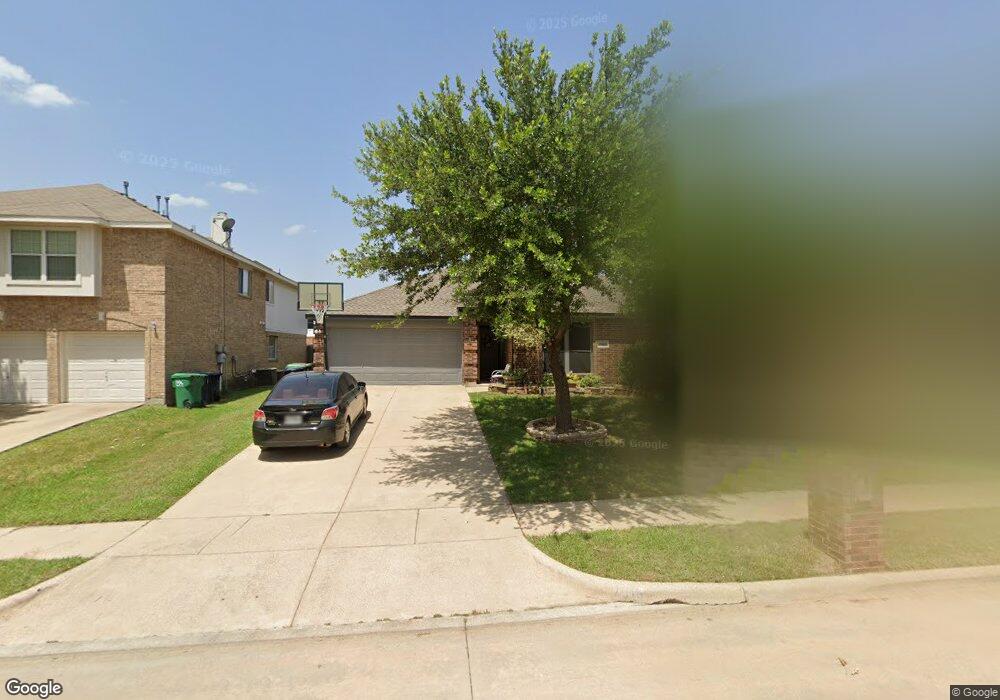 7016 Livingston Dr, Denton, TX 76210 - photo 1