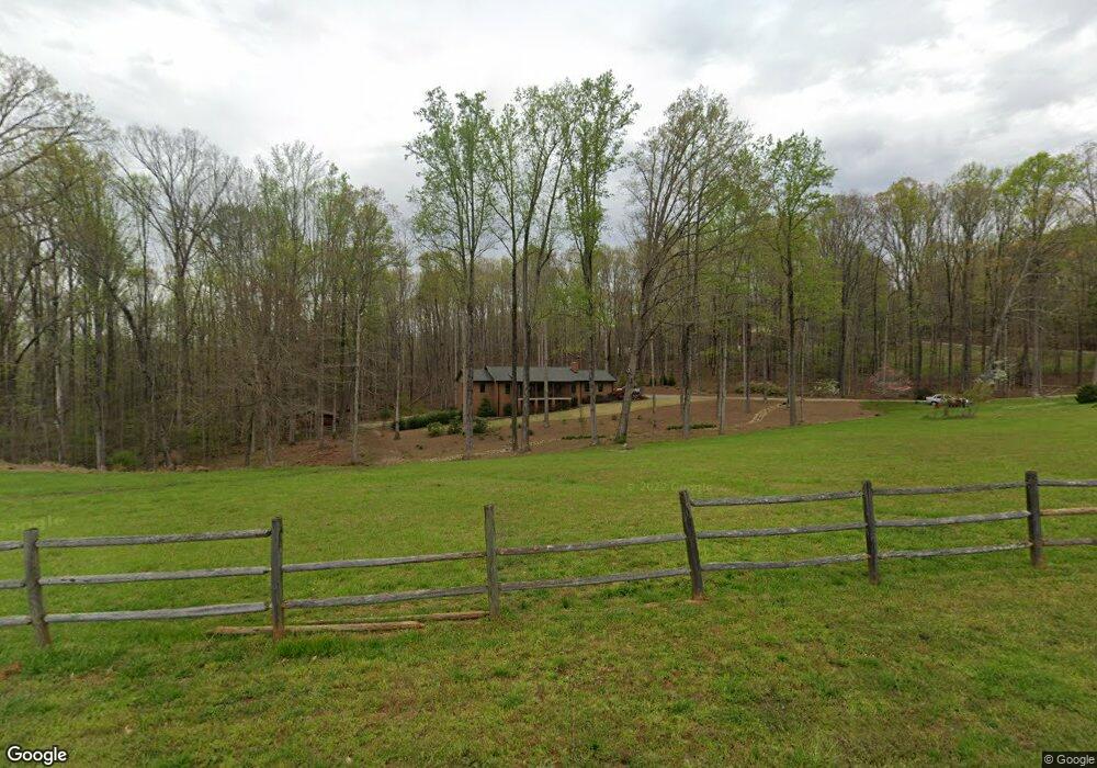 4690 Steeplechase Ln, Flowery Branch, GA 30542 - photo 1