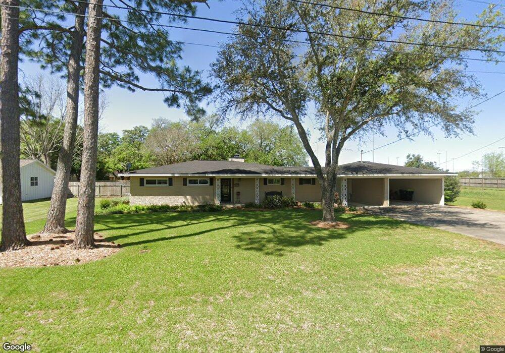 1900 Le Tulle Ave, Bay City, TX 77414 - photo 1