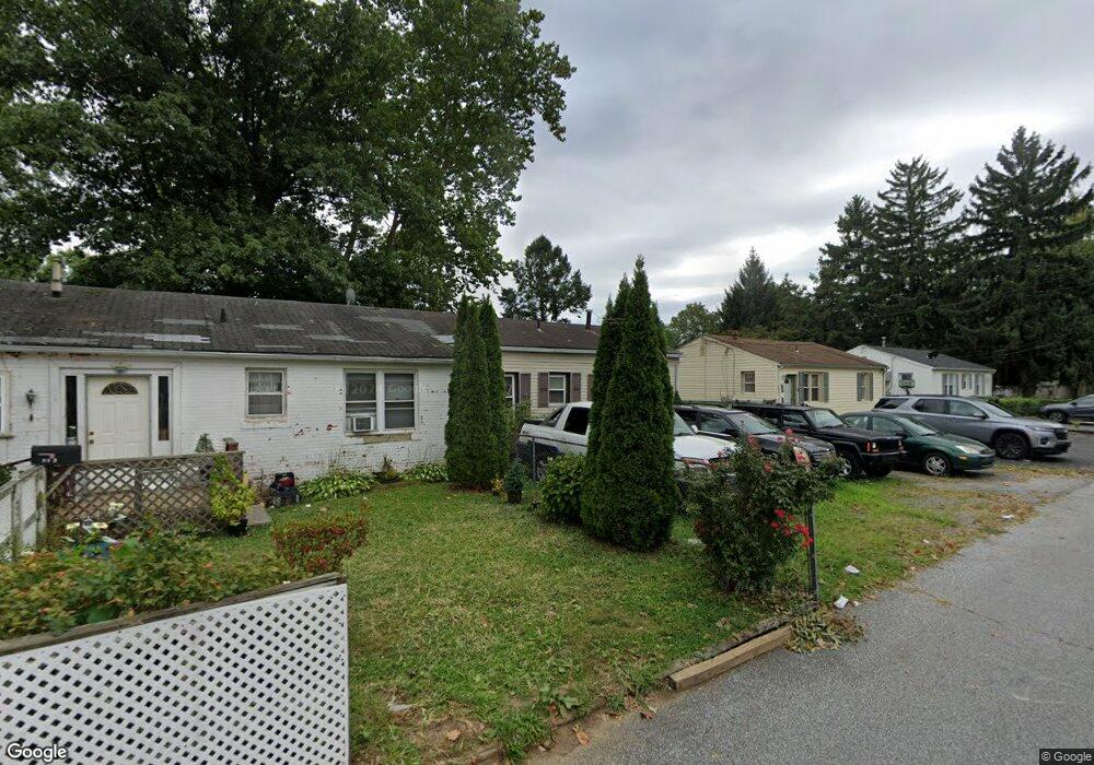 404 Albany Ct, Wallingford, PA 19086 - photo 1