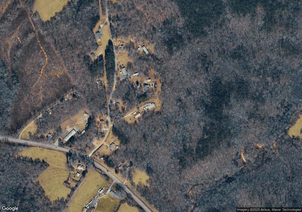 172 Cherry Cir, Cornelia, GA 30531 - photo 1